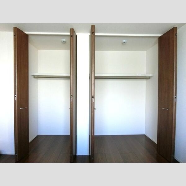 グレイスコート湘南101号室 クローゼット