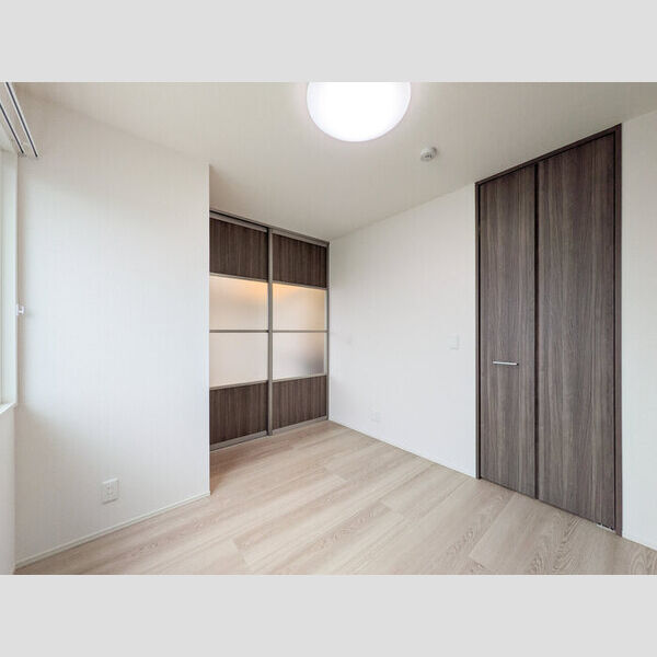 ジョウエイ深町302号室 洋室5.1帖