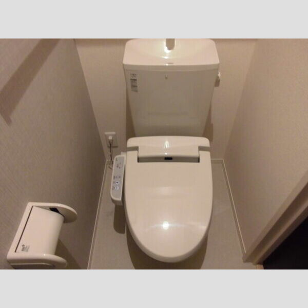 サンフローラ　A棟102号室 トイレ