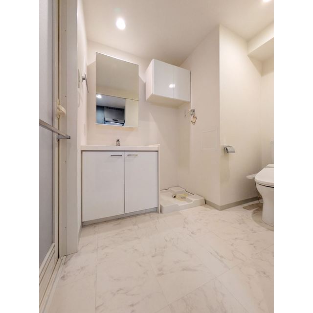 アーデン町田1002号室 内観