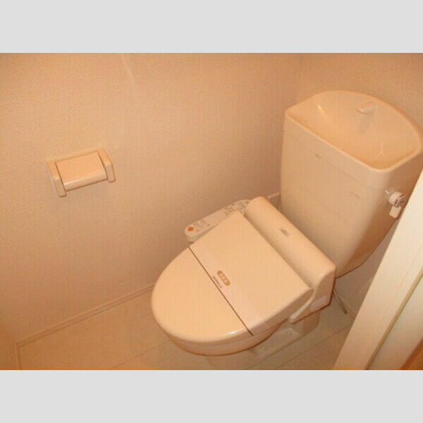 グリーンコーポ吉岡　B棟 トイレ　温水洗浄暖房便座