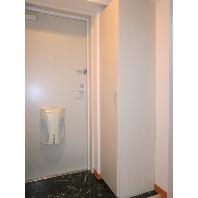 ＬＥＧＥＮＤ 玄関