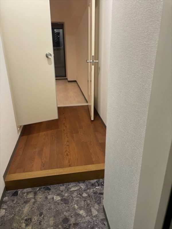 クリオ平塚七番館 玄関