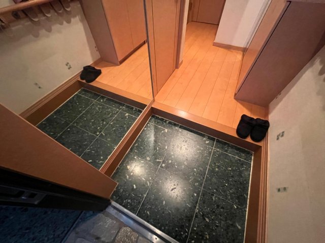 大塚5丁目戸建 玄関