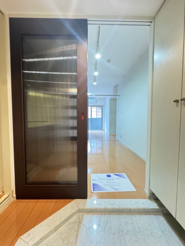 レジディア日本橋人形町2階 玄関