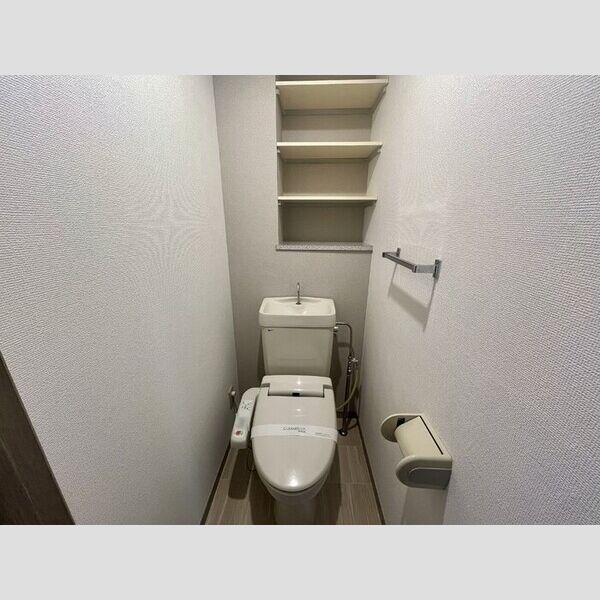 フジ・ヴェール毘沙門堂 トイレ