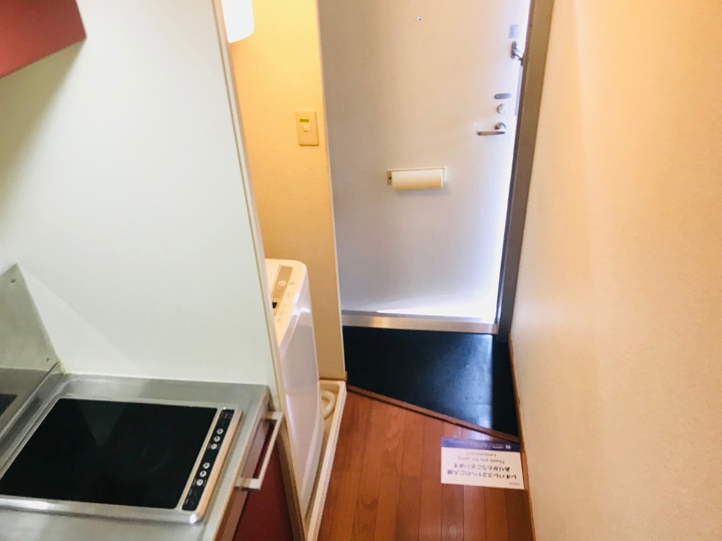 レオパレスＳＮＯＷ 玄関