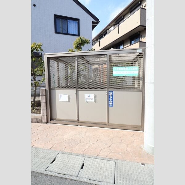 プランドール谷中　D ゴミ置き場