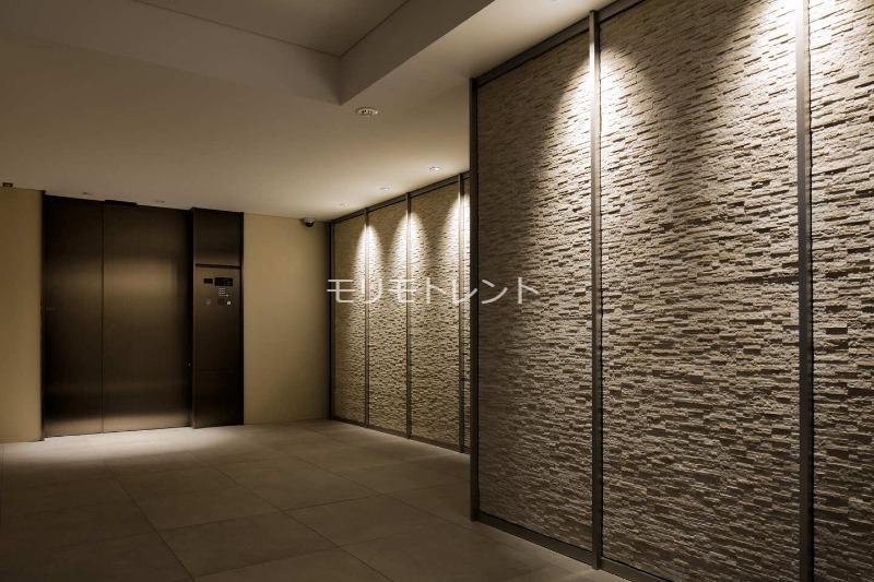 イプセ蒲田Ⅲ7階 エントランスホール