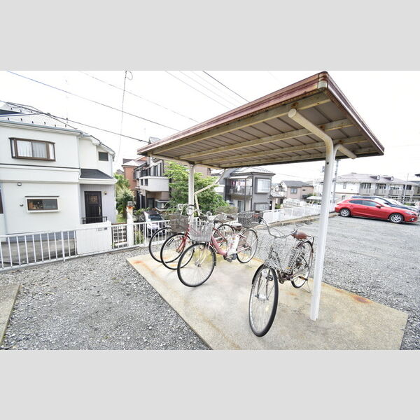 グランドール 屋根付き駐輪場