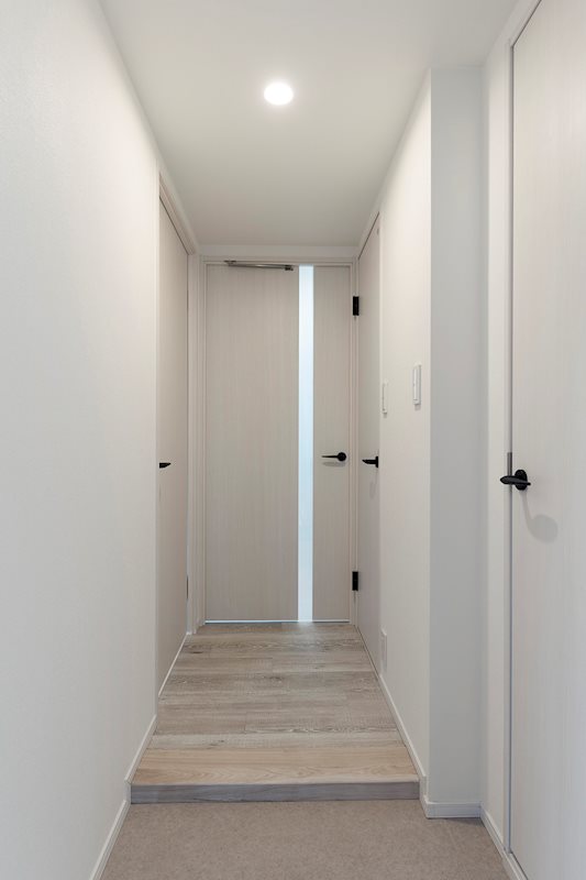 レジディア新川Ⅱ10階 玄関