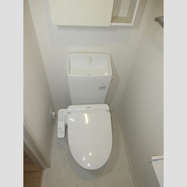 フレシール光が丘203号室 トイレ