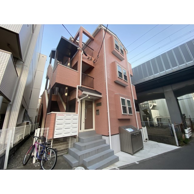 メゾンフェルミエ301号室 外観