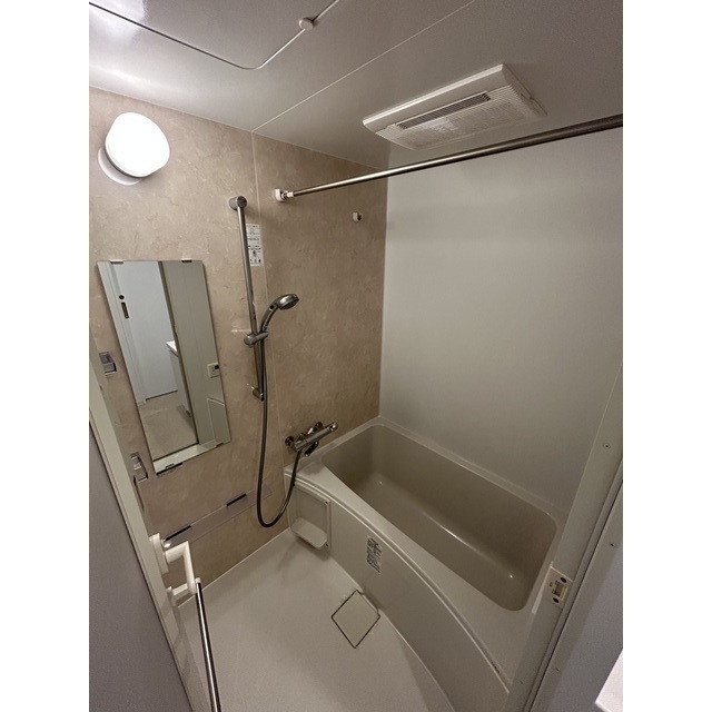 グランデュオ経堂Ⅹ0103号室 同建物別部屋の参考画像