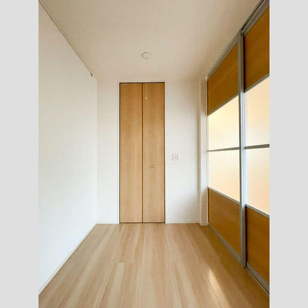 グランシャリオⅡ101号室 洋室