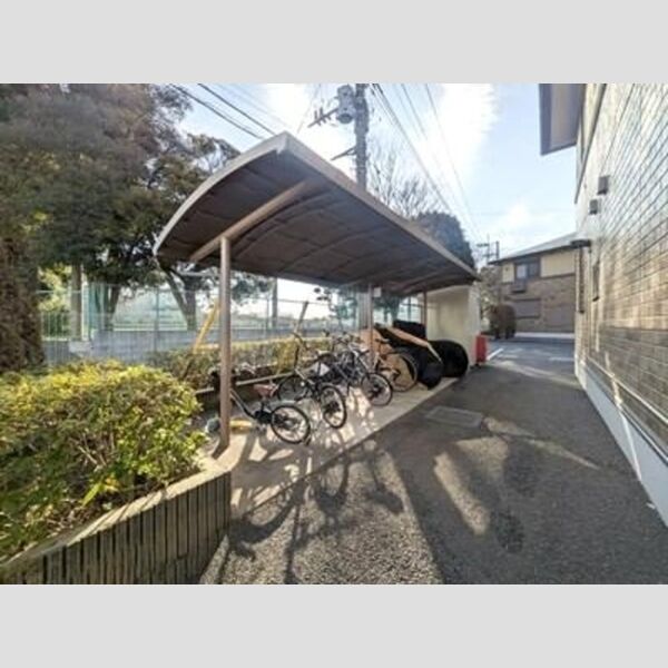 ヴェルクレール　壱・弐番館 駐輪場