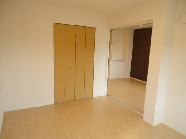 モンヴェール 洋室