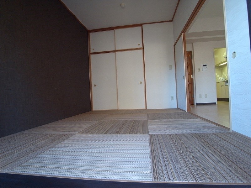 コーポレート相模原三丁目9階 内観