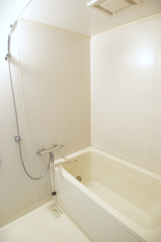 T’s garden横浜反町1階 お風呂