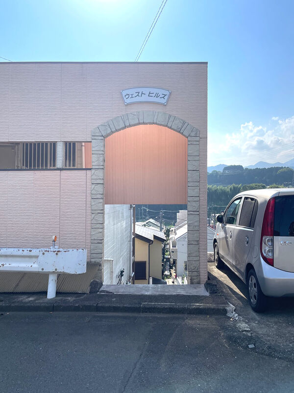 ウエストヒルズ2階 同建物別部屋の参考画像