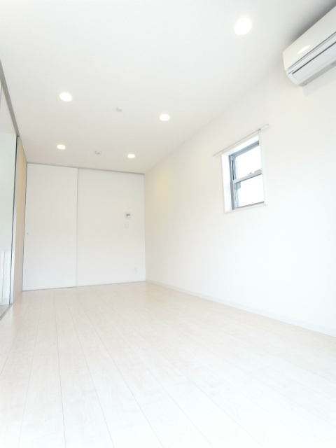 リブリ・クールドール2階 内観