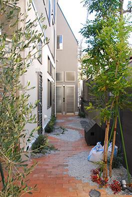 グランエッグス高円寺W2階 エントランス