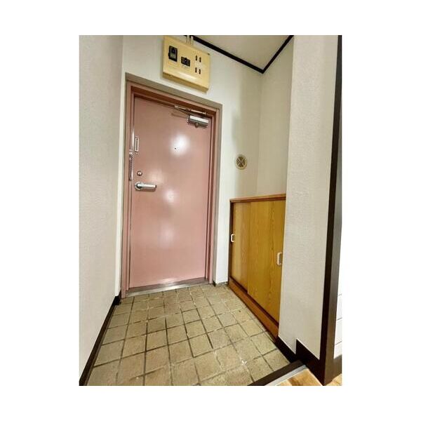 桜ヶ丘ハイム 玄関