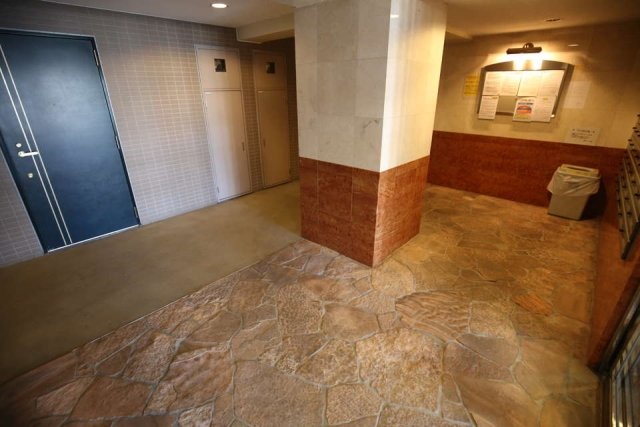 メインステージ高井戸5階 エントランス