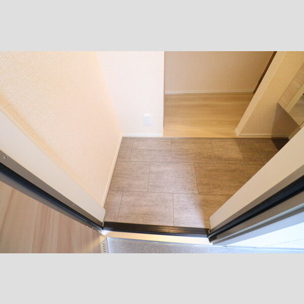 Plum tree garden G301号室 玄関土間