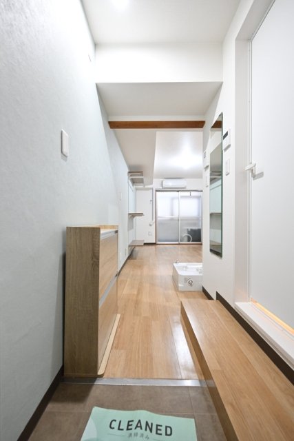 メゾン・ド・ペルシュ 玄関