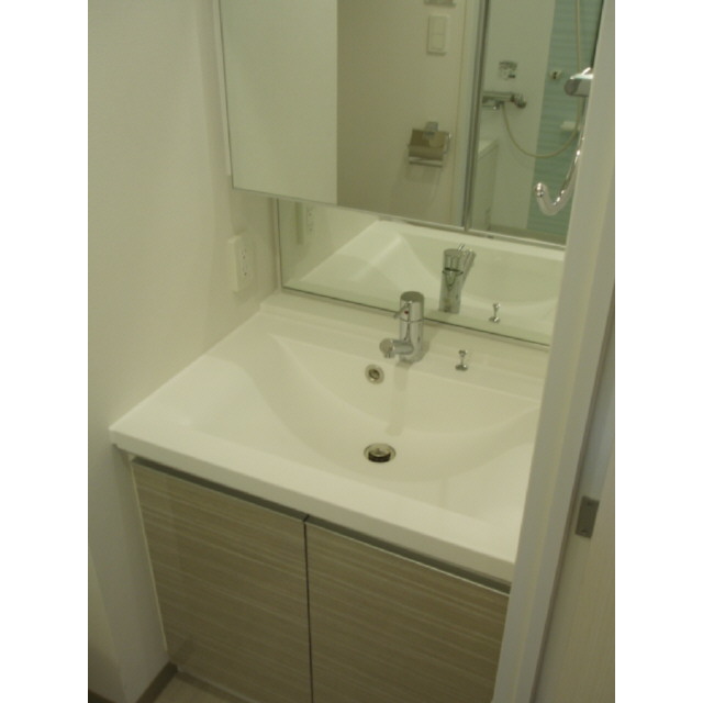 プレール・ドゥーク板橋本町 独立洗面台