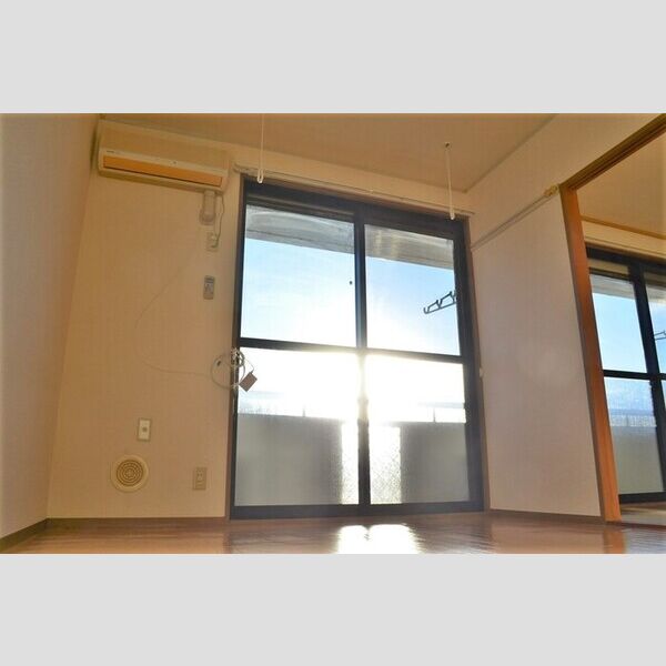 サニーハイツ不動台202号室 洋室①