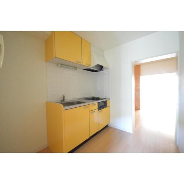 オキナマンション102号室 リビング