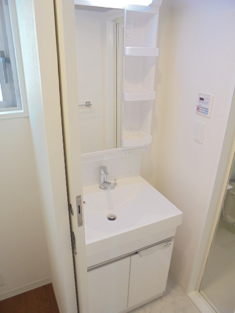 Ｌｉｂｅｒｔｙ　Ｂｅｌｌ 洗面