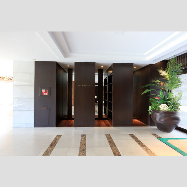 ロイヤルパークス西新井1025号室 ライブラリーコーナー