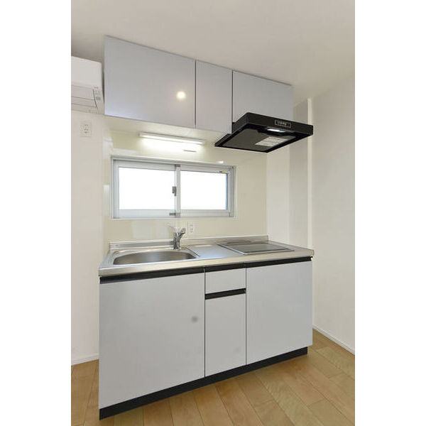 サリースマイル参番館0202号室 キッチン