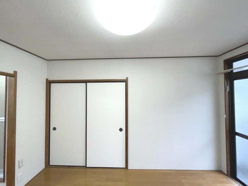 ホワイトパレス宮内 収納