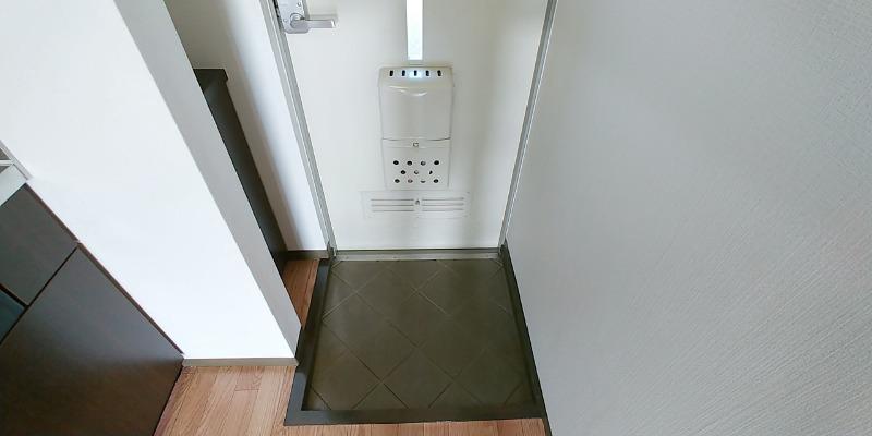 ヴィラネル田園調布2階 玄関