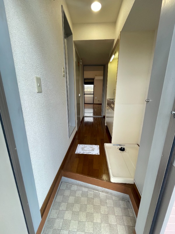 アムール和光1階 玄関