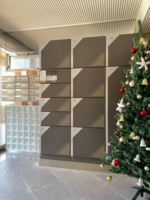 オータクロア0501号室 宅配ボックス