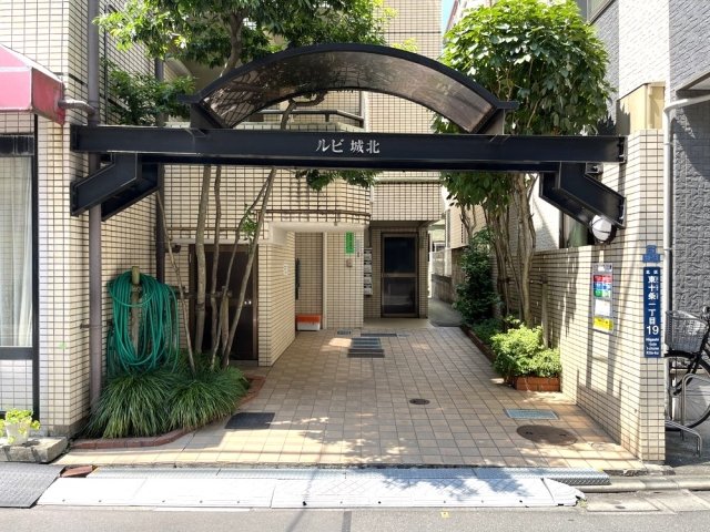 ルビ城北 エントランス