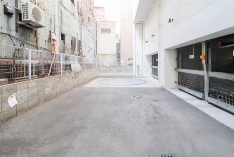 イアース横濱関内5階 駐車場