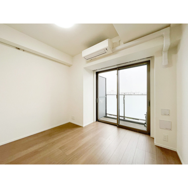 オーパスホームズ南行徳0405号室 リビング