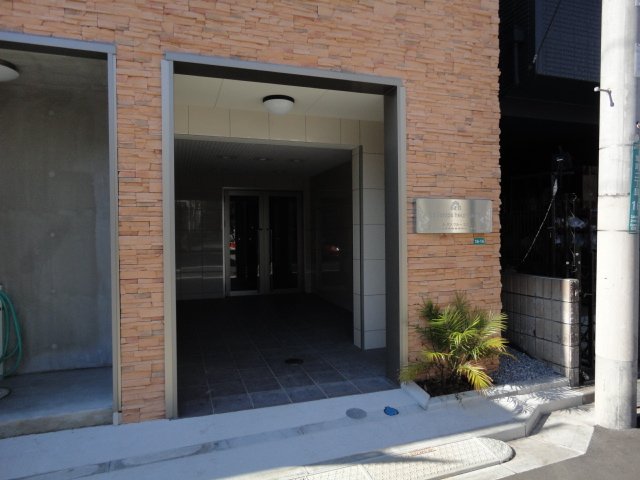 Ｌｅ　ｔｅｍｐｓ　ｈｅｕｒｅｕｘ　”Ｓ（ルタンウルーエス） 外観写真（昼）