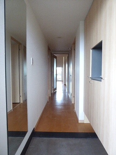 ザ・ガーデンプレミアム14階 廊下　※前回募集時2024年10月の写真