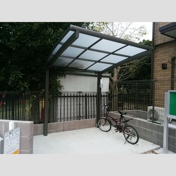 オーベルジュ大和田 駐輪場