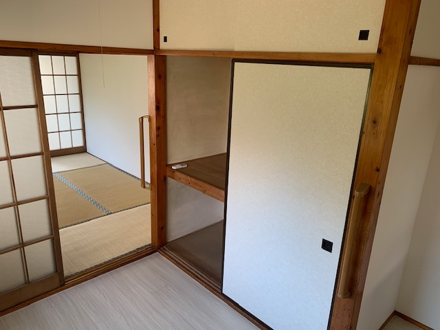 朝日ハイツ 収納