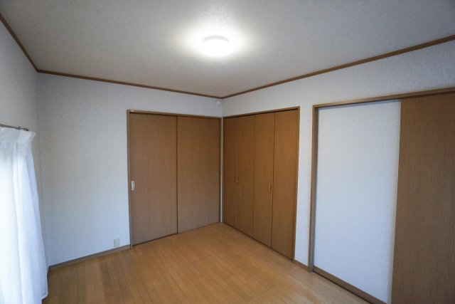 松戸市二十世紀が丘戸建 2階6畳居間