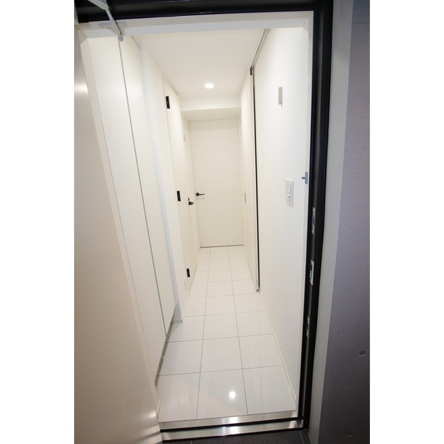 Reve Residence 白金台0303号室 玄関