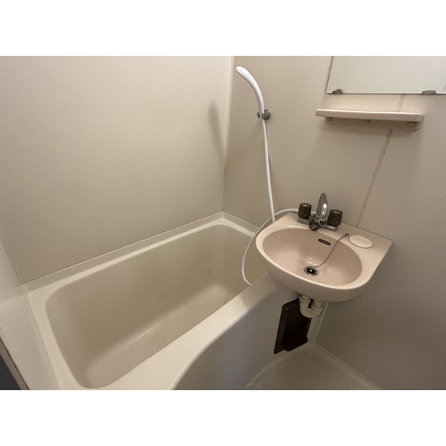 西川口第37レジデンス　旧レオパレス西川口第37 お風呂